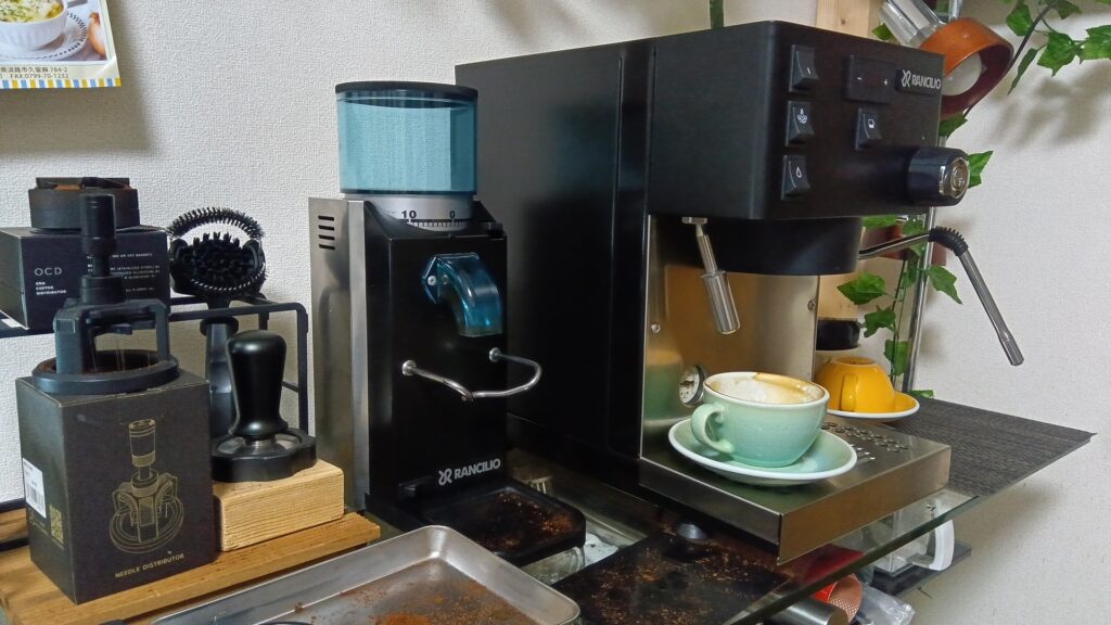 Rancilio Rockyのグラインダー